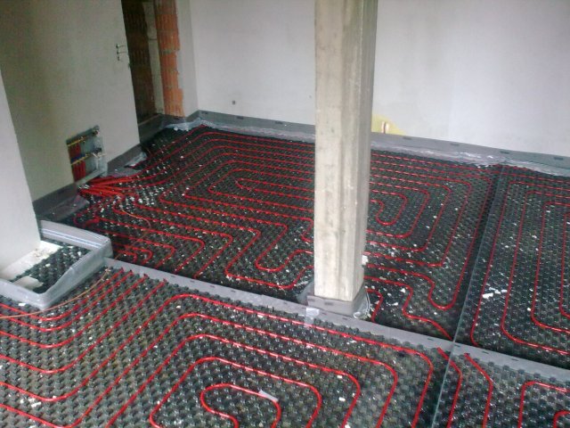 1 instalacja podogowa biurowca firmy lorken tech